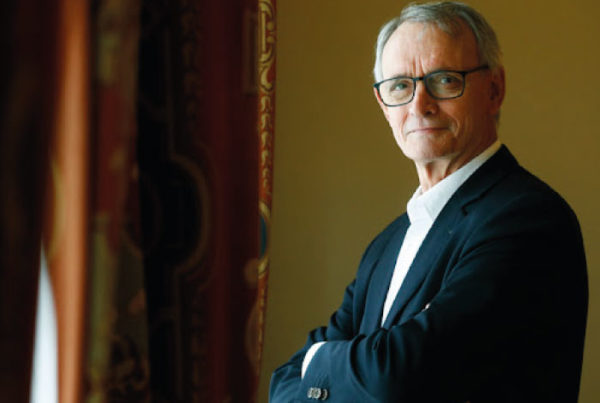 ser liberal Anton Costas Destacada